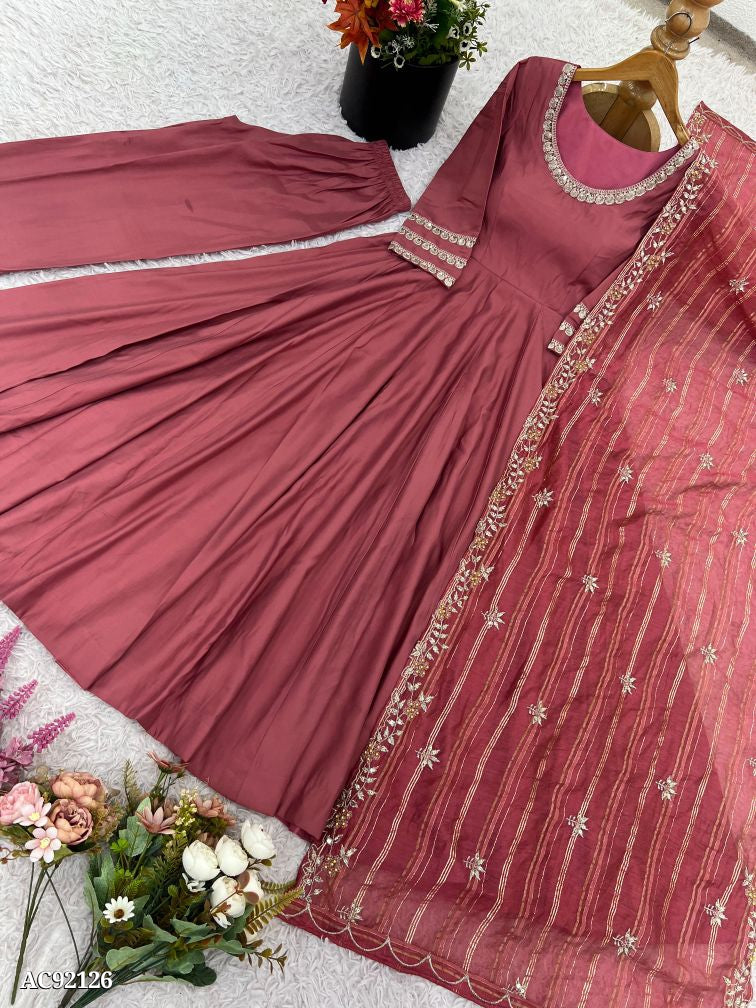 Elegant Mauve Anarkali with Golden Embroidered Dupatta