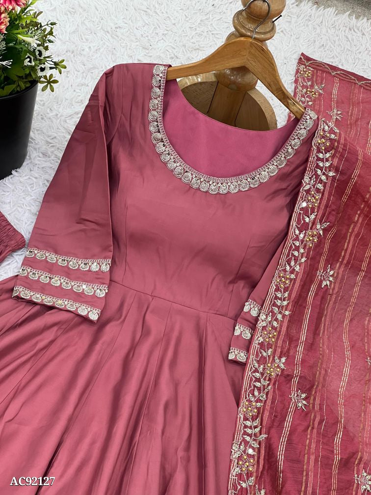 Elegant Mauve Anarkali with Golden Embroidered Dupatta
