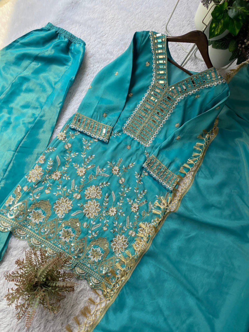 Beautiful Cosmos Silk Kurta Plazzo Set